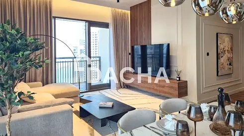 Turnkey Luxury | Fully Upgraded & Furnished