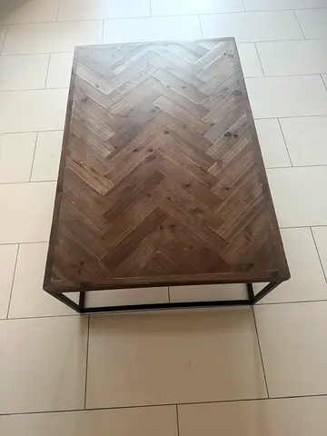 Coffee table / side table