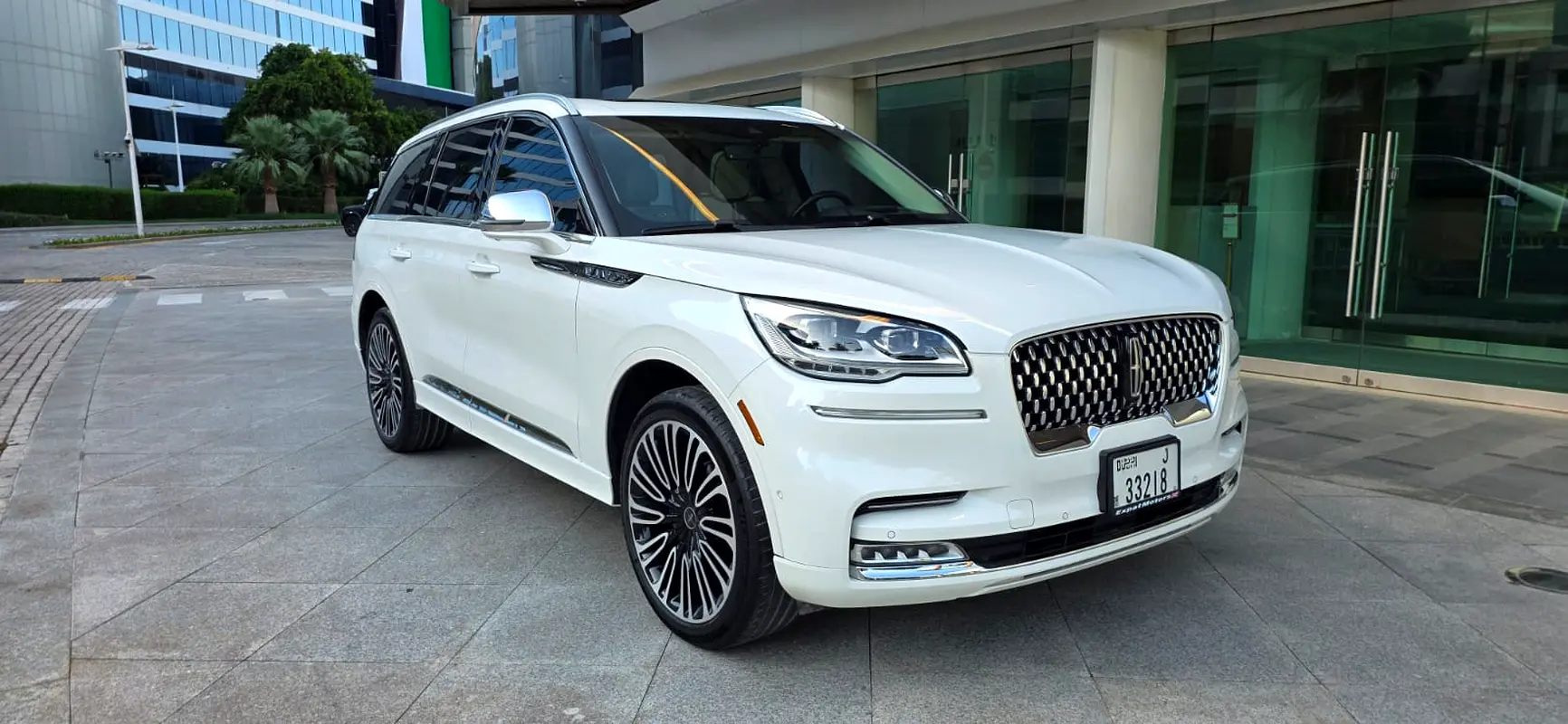 Lincoln Aviator 2020 — photo 1 of 18