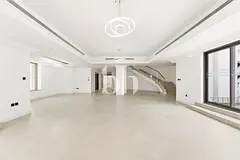 Upgraded Penthouse | Vacant | Panoramic Views