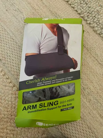 Arm sling senteq new
