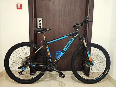 Trinx M1000 Elite Mtb 27.5 wheels/ Medium-Large Frame