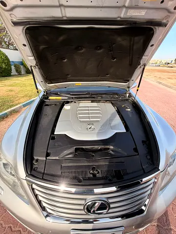 2012 Lexus LS-SERIES thumbnail 12