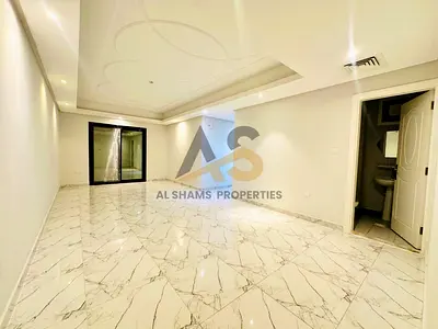 White Finishing 3BED Store Room !! Security System just 63k