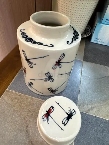 Ceramic Decorative Jar with Dragonfly Motif - Excellent Condition