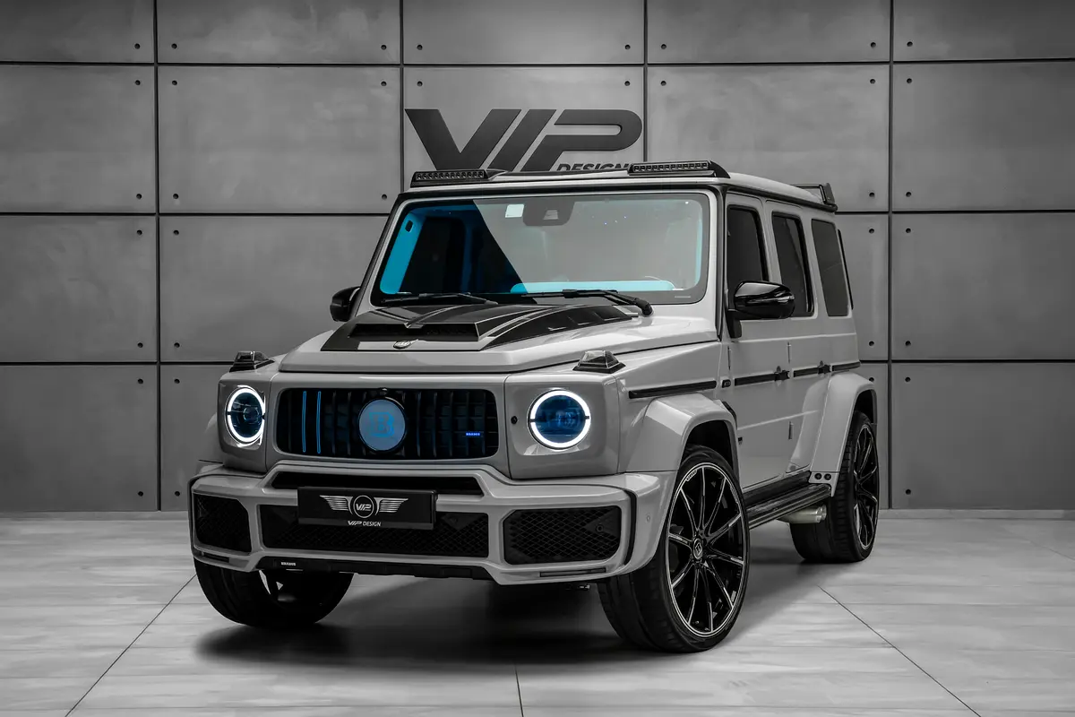 Mercedes-Benz G-Class Brabus 2021 — photo 1 of 20