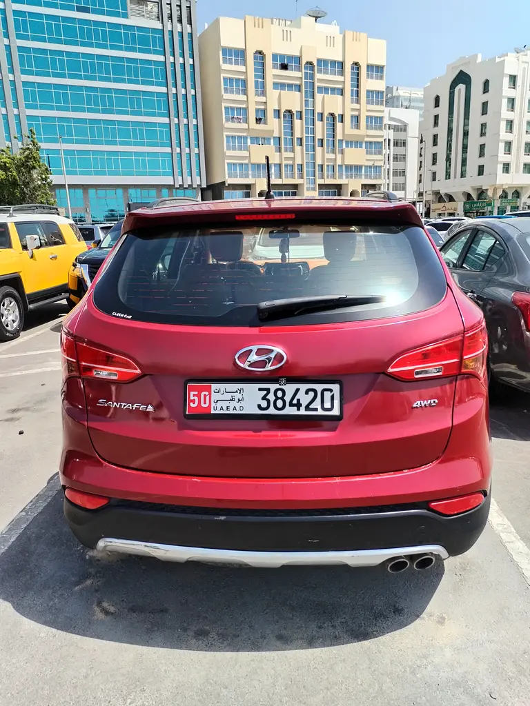 Hyundai Santa Fe 2013 — photo 1 of 8
