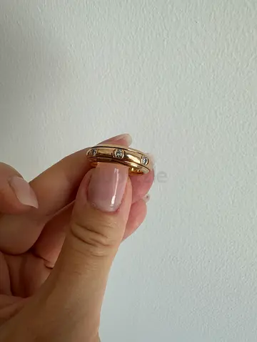 Piaget Rose Gold ring with 8 diamonds
