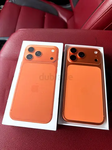 iPhone Pro Max 17 256G (Orange) in excellent condition, there is Apple Care + expiration 12/2027