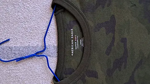 Base layer camo American Eagle (size M)