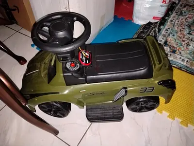 Kids Ride-On Push Car with Steering Wheel and Storage - Green