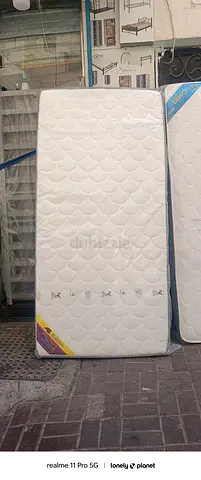 Im selling brand new single size spring pillow top mattress