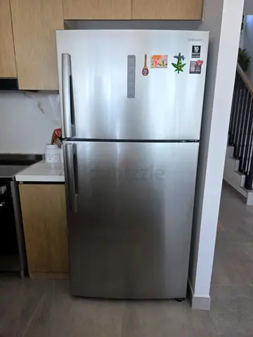 Samsung 810Litters Capacity  Top Mount Double Door Refrigerator