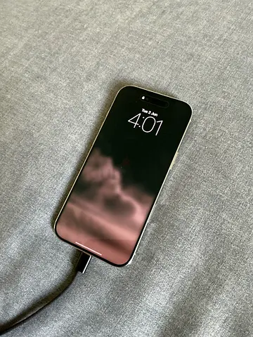 iPhone Air used 1 month TDRA