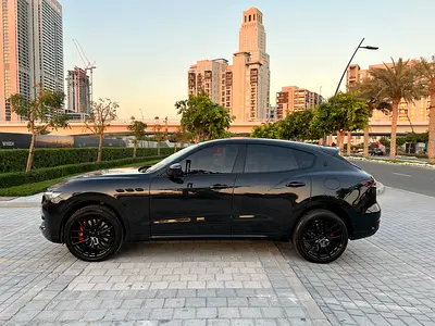 Maserati Levante Gransport SQ4 2017 | GCC Specs | Low Mileage | High Option