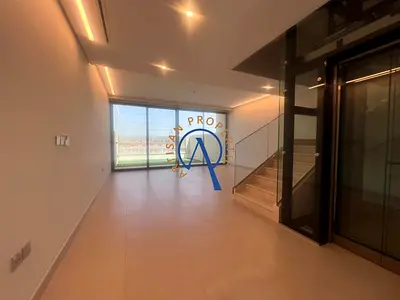 WITH EELEVATOR | MAID'S ROOM | GATED COMMUNITY | CLOSED KITCHEN