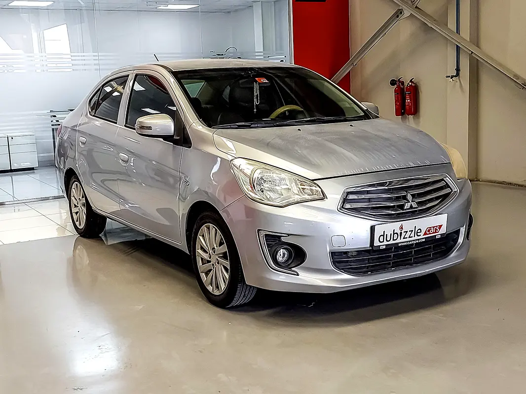 Mitsubishi Attrage 2019 — photo 1 of 14