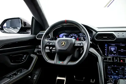 صورة مصغرة 9 لـ 2024 Lamborghini URUS