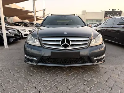 Mercedes-Benz C-Class C200 2014 GCC Specs - Excellent Condition