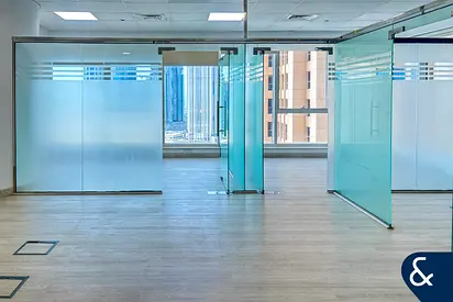 Panoramic Views | Unfurnished | Vacant Now