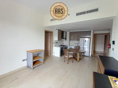 Modern and comfortable 3BHK with fully fitted kitchen only 138k ready to move