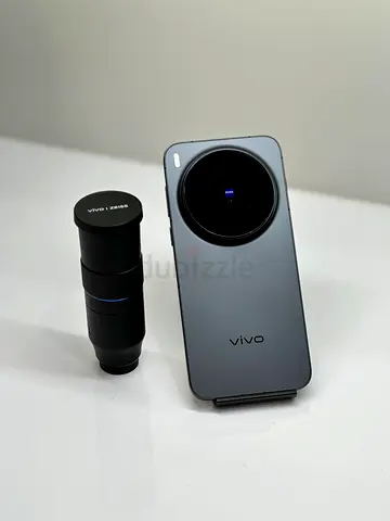 Vivo x300 pro 16/512 GB with camera lens kit - excellent condition only 4 months well used