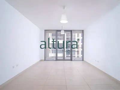 Prime Location | Beach Access | Ready to Move