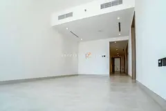 Burj &amp; Frame View | Large Layout | Flexible Cheque