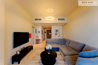 Spacious | Burj Khalifa View | MEGA SAVINGS