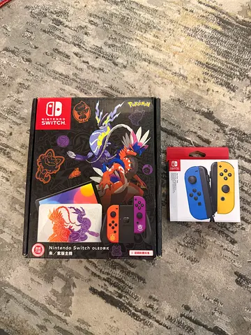 For sale Nintendo switch O LED  edition POKEMON