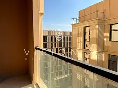 Spacious &amp; Bright | Urban Convenience | Ready For You