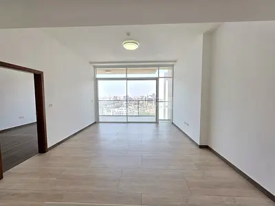 Highest Floor | Downtown Skyline Open Views