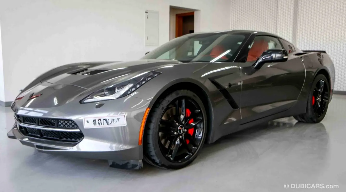 Chevrolet Corvette 2015 — photo 1 of 7
