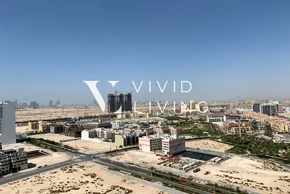 Vacant June | Multiple units | Large Layout
