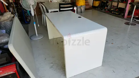 Office table