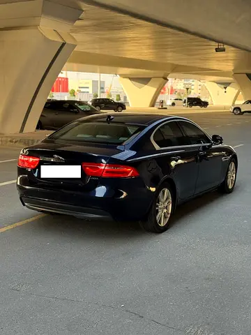 صورة 4 لـ 2016 Jaguar XE