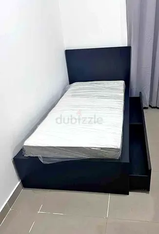 Malam single bed 90/200 with  IKEA mattress and 2 storage drawers