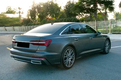 2021 AUDI A6 缩略图 3