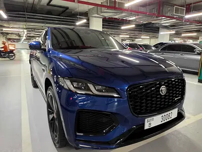 GCC Full Options 2021 Jaguar R-Dynamic SE in Immaculate condition For Sale