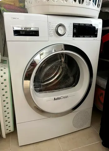 Brand BOSCH Series 8 WiFi Connect 9 kg Dryer with Auto Clean Heat-Pump Technology