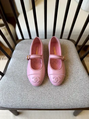 Chanel lambskin leather flats