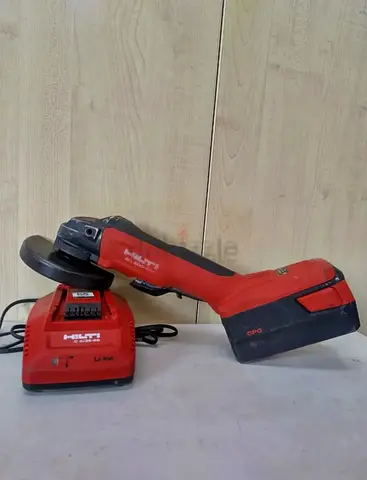 HILTI AG 125 A36 GRINDER