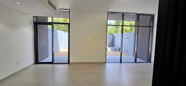 🏡 For Sale | Luxury Townhouse in Masaar – Kaya