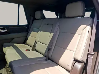 صورة 11 لـ 2023 GMC YUKON