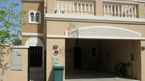 Corner Plot | Vacant | 3BR + Maid | 1 Cheque