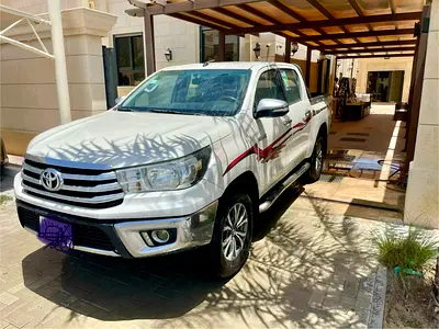 Toyota Hilux SR5 2017 GCC Specs