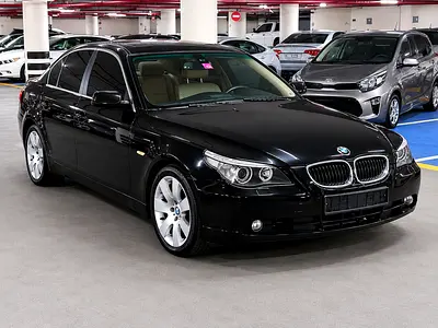 BMW 5-Series 530i Luxury Line 2007 - GCC Specs