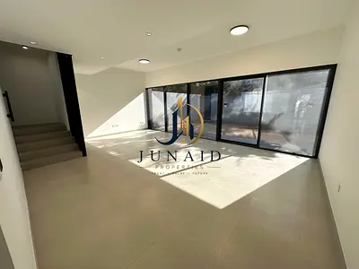 CORNER/BRAND NEW/3BHK ALL MASTER ROOM/IN RONIA/JUST 140K
