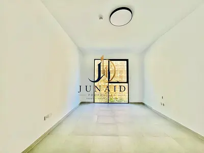 OPEN VIEW//-HUGE SIZE//-READY TO MOVE//-WITH ALL FACILITIES//-