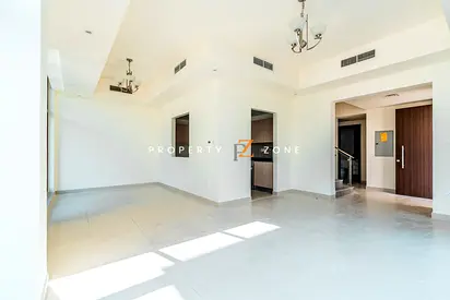 Stunning Park View / Upgraded Terrace and Garden.